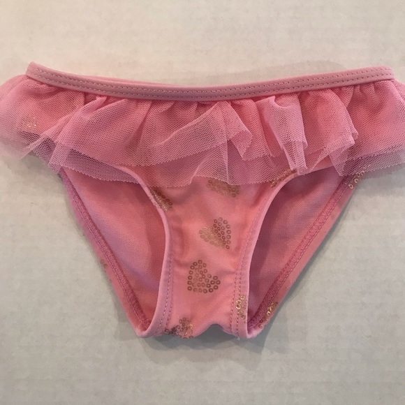 Jantzen pink and gold heart child’s bikini. Size 4 Previously loved. - Picture 4 of 8